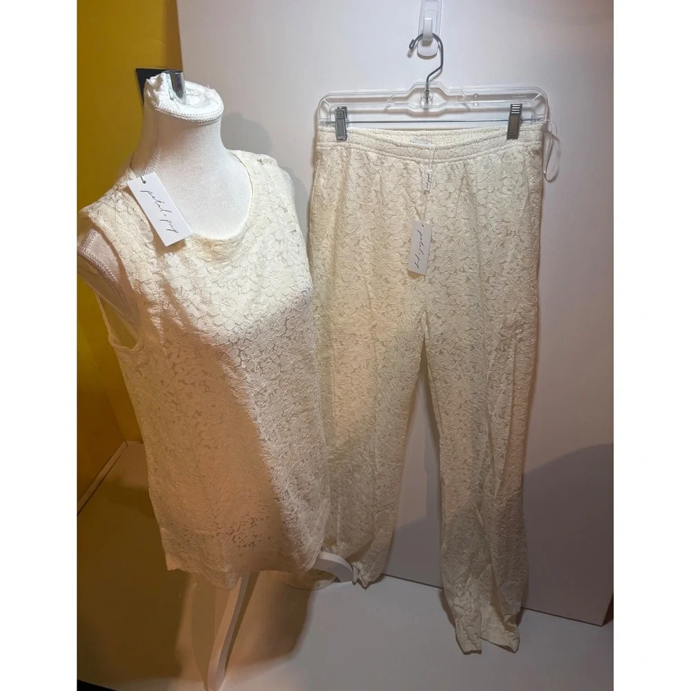 NWT Petal and Pup Sammy Cream Lace 2 Piece Set Top & Wide Leg Pants medium